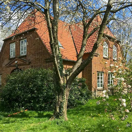 Apartment Stylish In A Historic